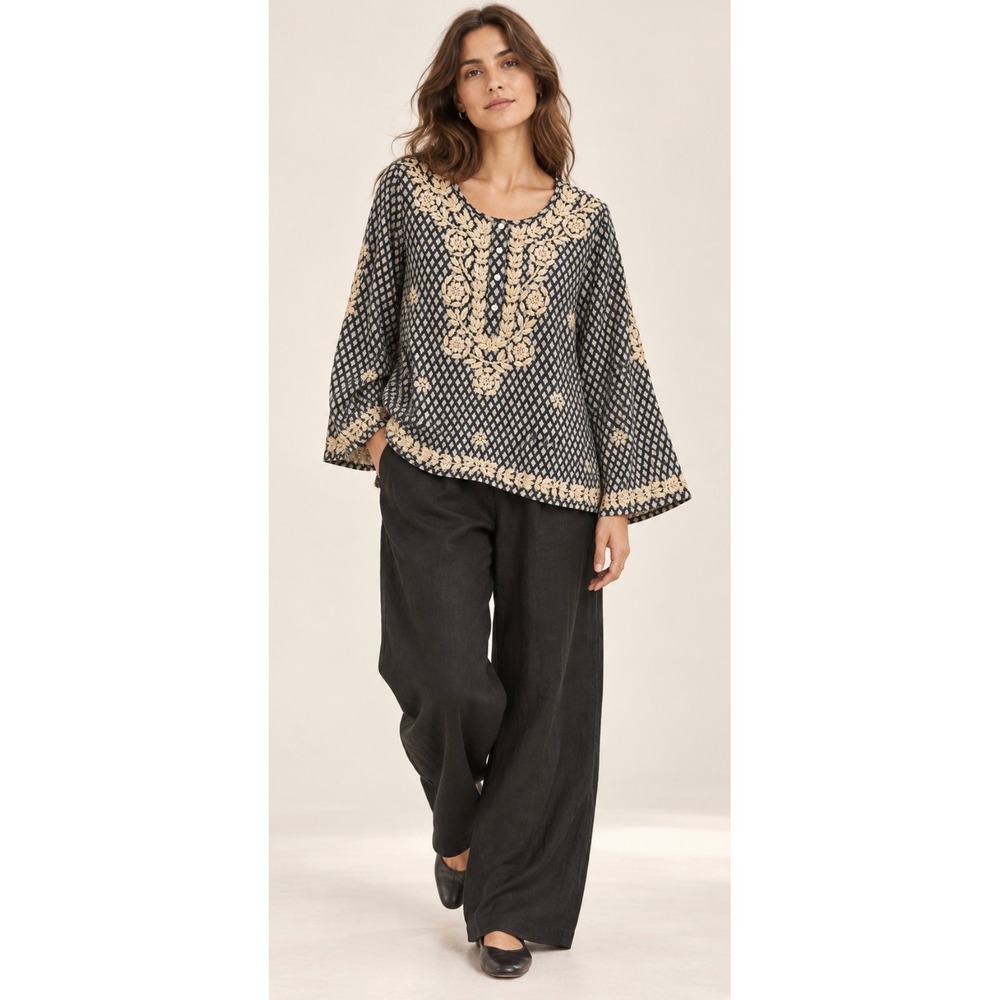 Maison Hotel Embroidered Cotton Blouse Women's M Navy Cream Boho quiet luxury